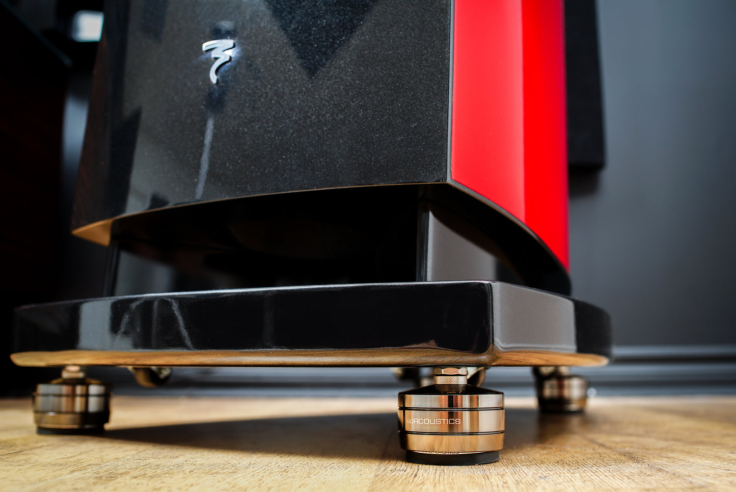 IsoAcoustics GAIA TITAN THEIS (Set/4)